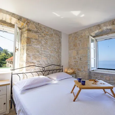 Stone House Kurtic Stara Nyaraló