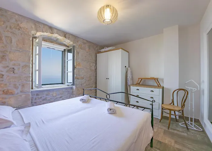 Stone House Kurtic Stara Ferienhaus *