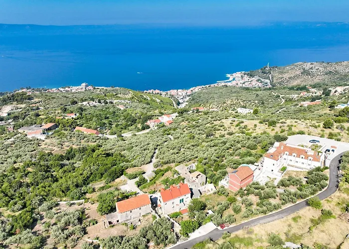 Stone House Kurtic Stara * Podgora (Split-Dalmatia)