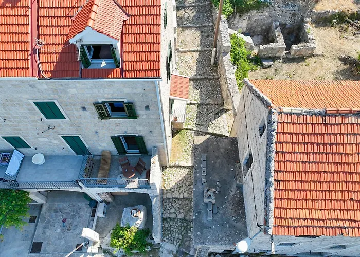 Feriehus Stone House Kurtic Stara